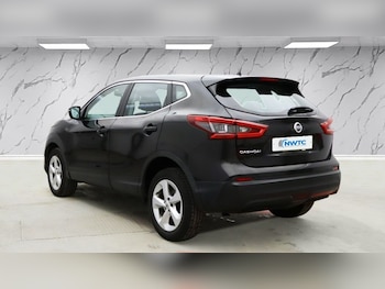 Used Nissan Qashqai 2017 for sale - 76792291: Photo