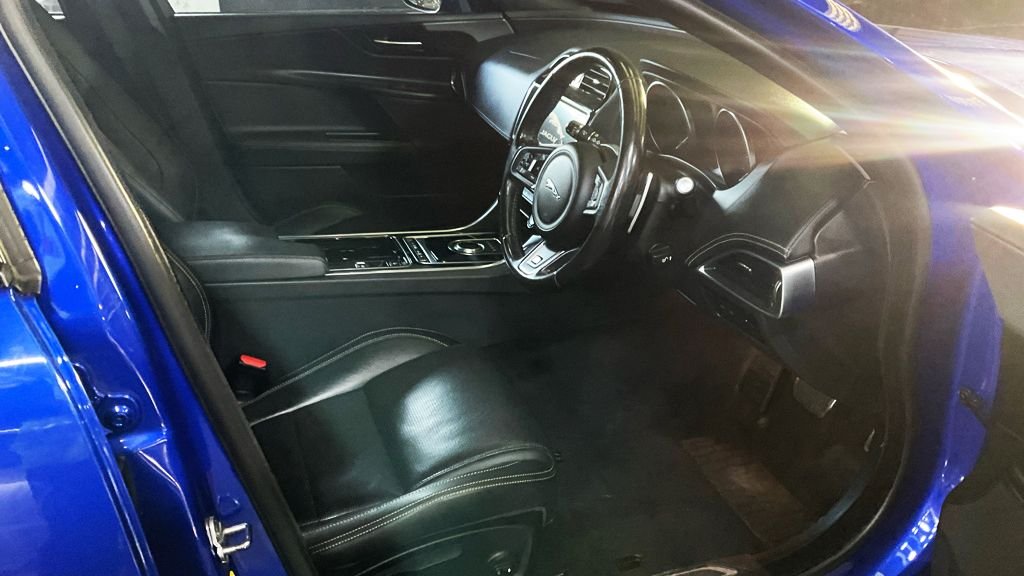 Used Jaguar XE 2018 for sale - 76686590: Photo 10