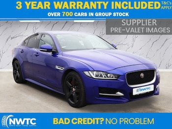 Used Jaguar XE 2018 for sale - 76686590: Photo