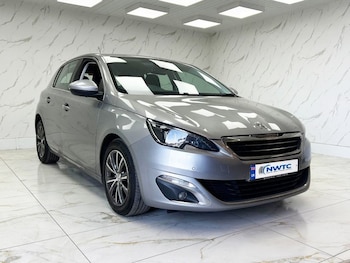 Used Peugeot 308 2016 for sale - 78955318: Photo