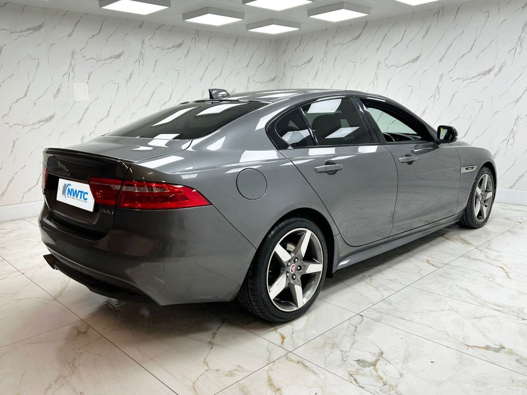Used Jaguar XE 2018 for sale - 76883091: Photo 10