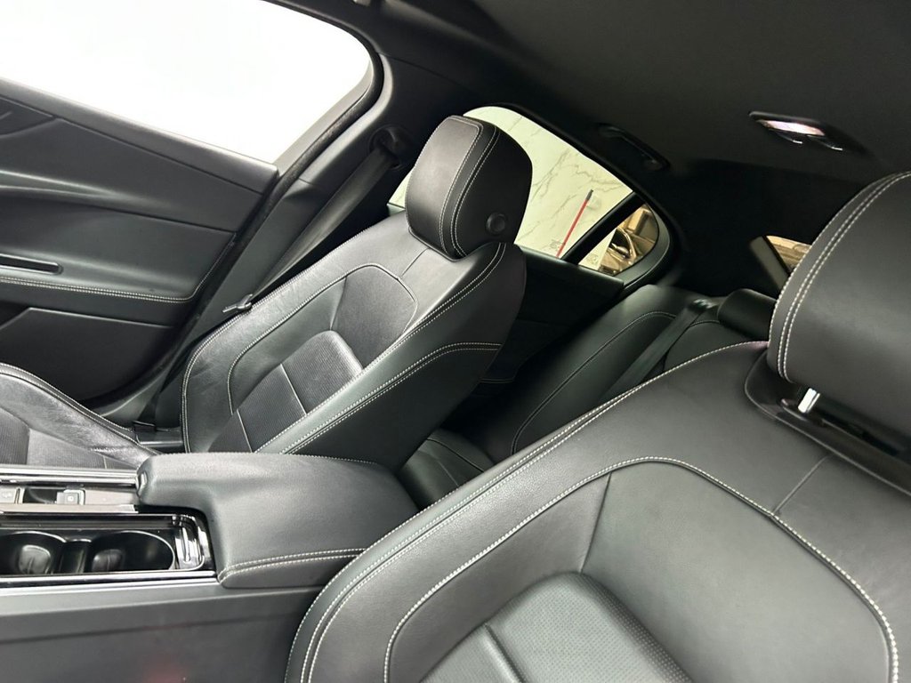 Used Jaguar XE 2018 for sale - 76883091: Photo 12