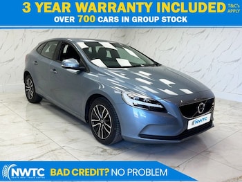 Used Volvo V40 2018 for sale - 78672113: Photo