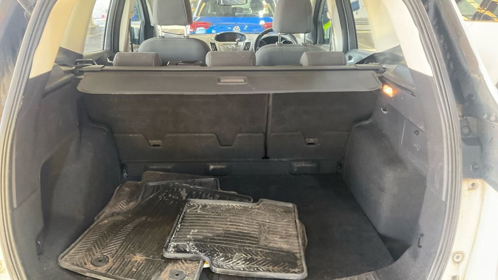 Used Ford Kuga 2016 for sale - 77328387: Photo 15