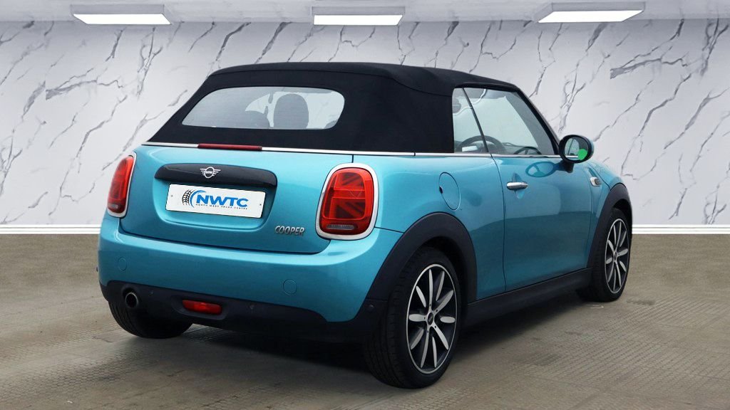 Used MINI Convertible 2018 for sale - 77667723: Photo 7