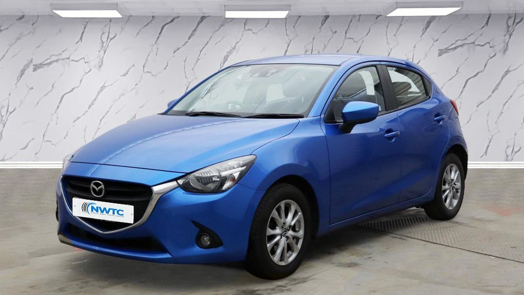 Used Mazda Mazda2 2016 for sale - 77905117: Photo 4