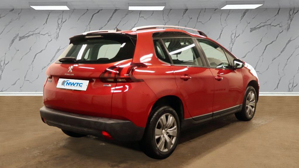 Used Peugeot 2008 2017 for sale - 76792246: Photo 4