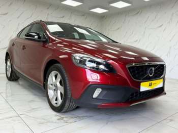 Used Volvo V40 Cross Country 2015 for sale - 74833932: Photo