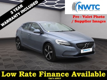 Used Volvo V40 2016 for sale - 75801981: Photo