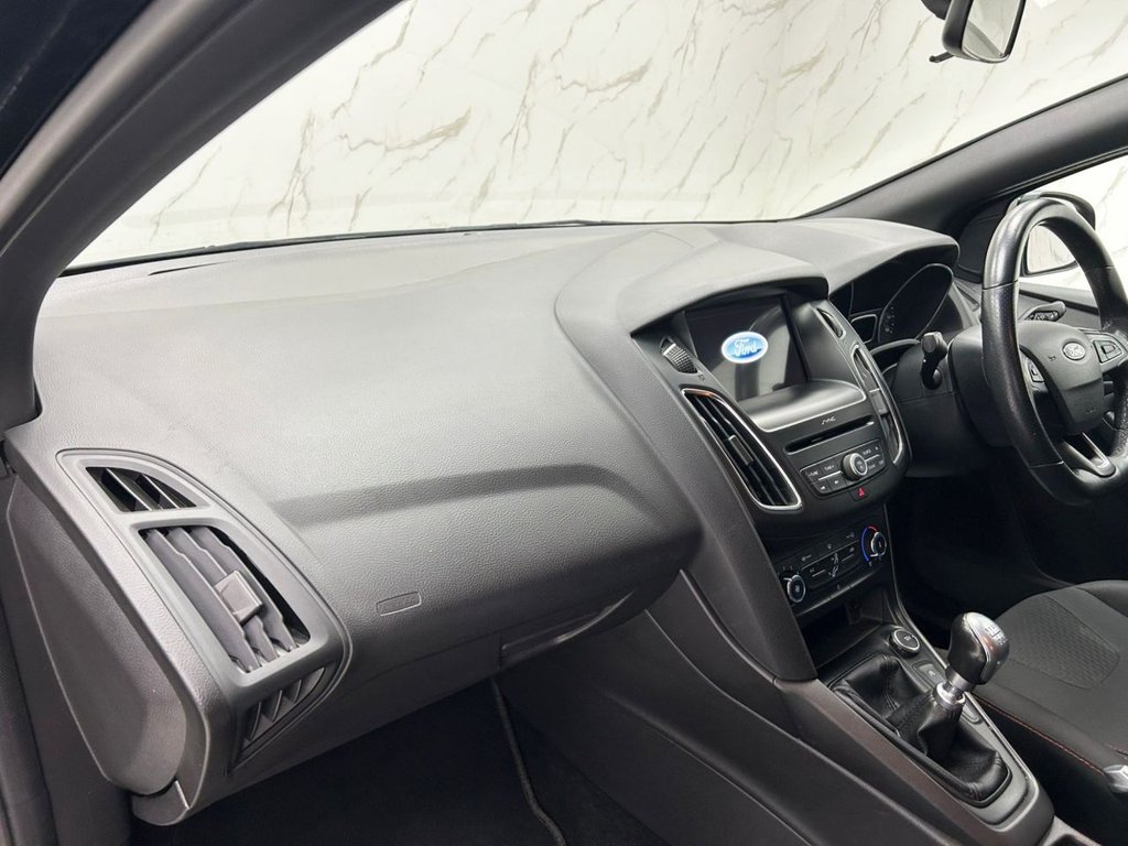 Used Ford Focus 2017 for sale - 76848312: Photo 13