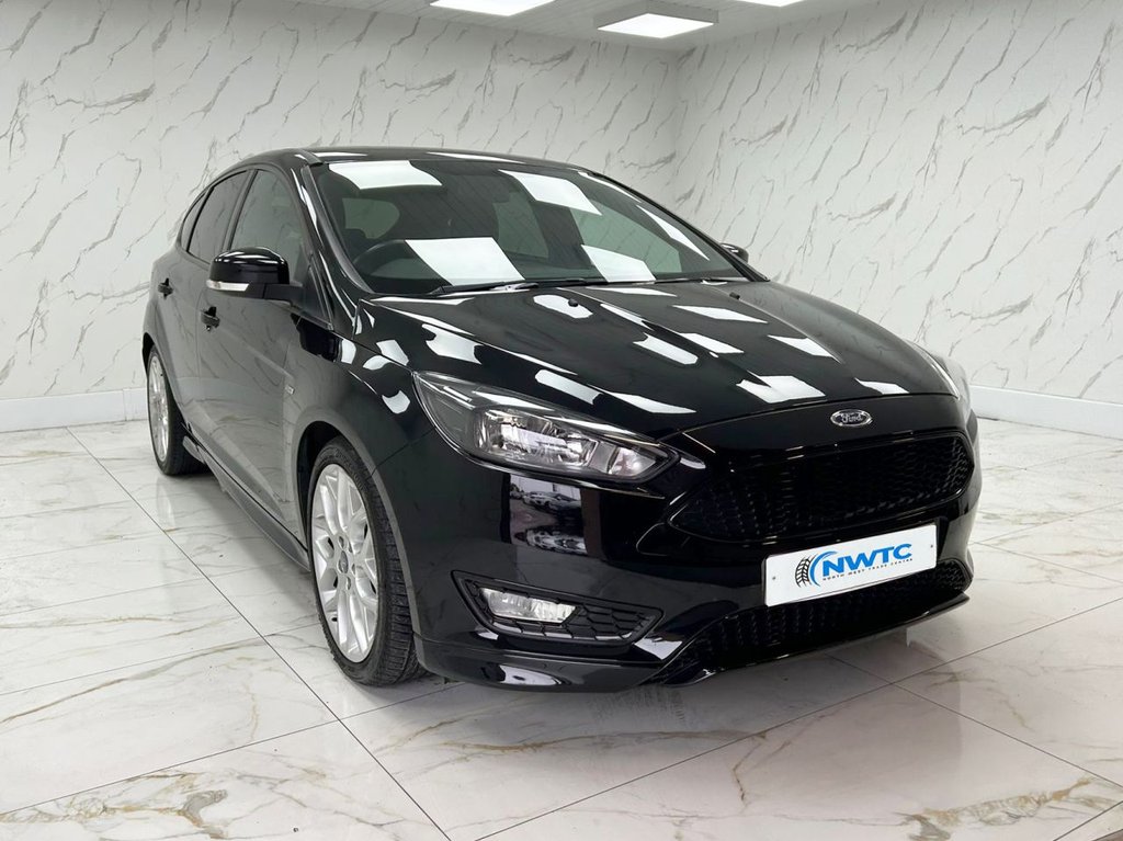Used Ford Focus 2017 for sale - 76848312: Photo 3