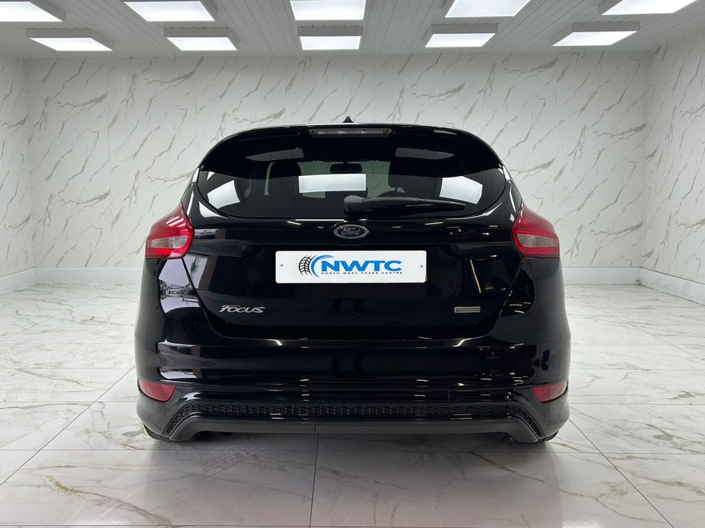 Used Ford Focus 2017 for sale - 76848312: Photo 9