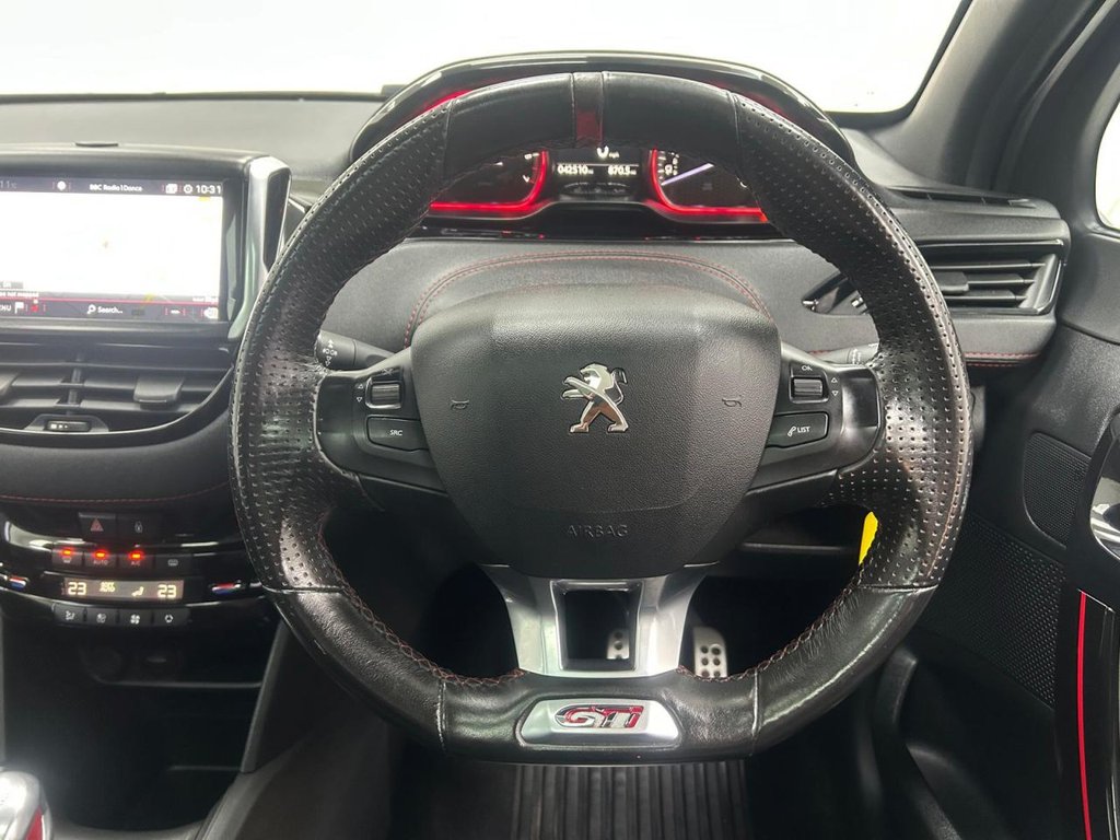 Used Peugeot 208 2017 for sale - 76655279: Photo 18