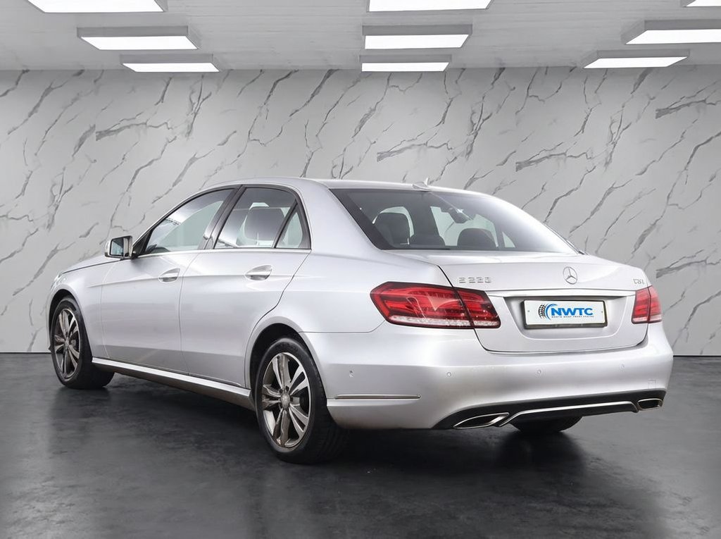 Used Mercedes-Benz E Class 2014 for sale - 77356490: Photo 5