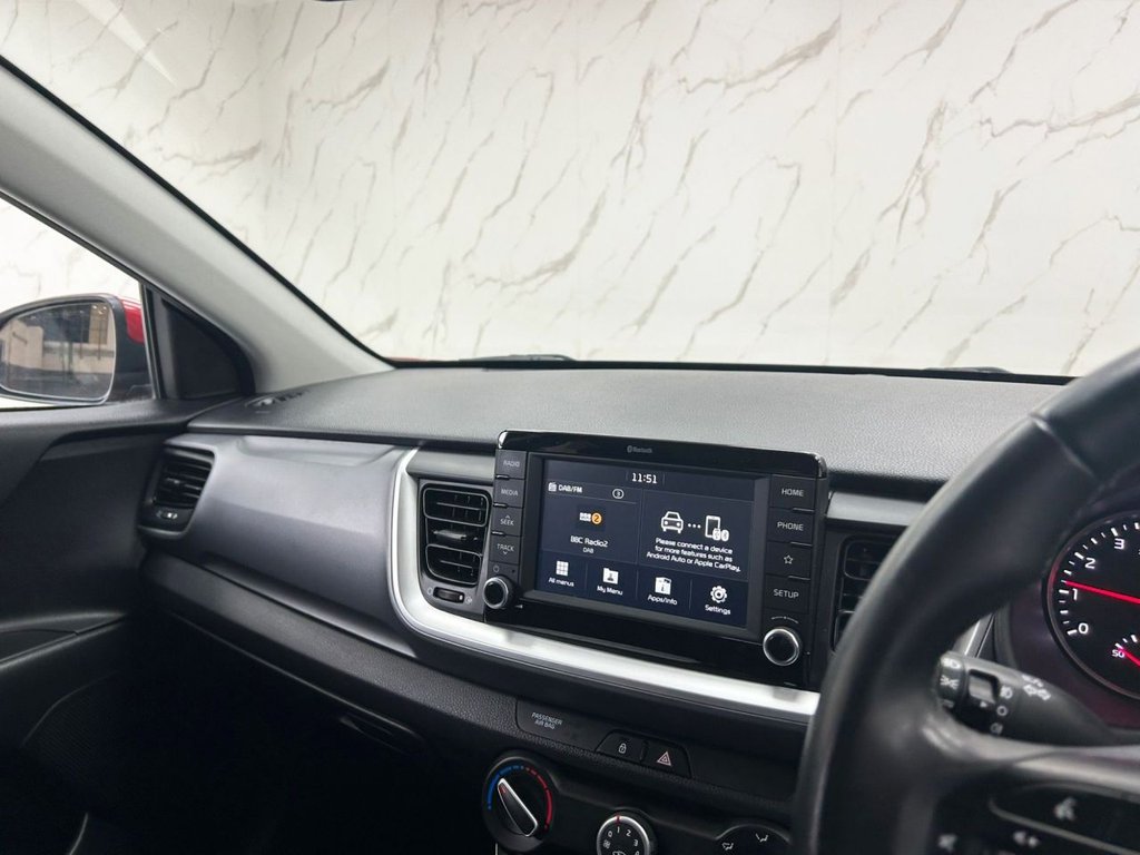 Used Kia Stonic 2018 for sale - 76106212: Photo 14