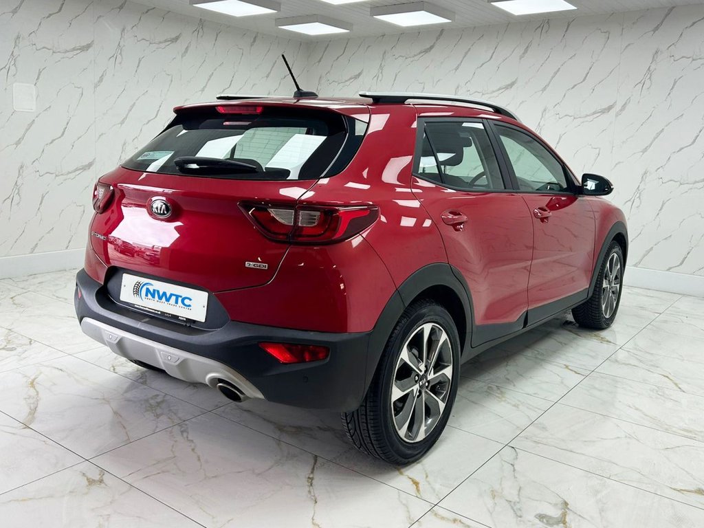 Used Kia Stonic 2018 for sale - 76106212: Photo 9
