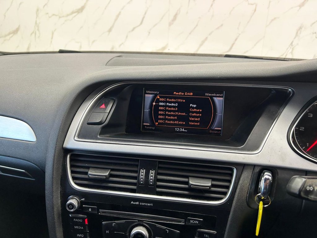 Used Audi A4 Avant 2015 for sale - 77110948: Photo 16