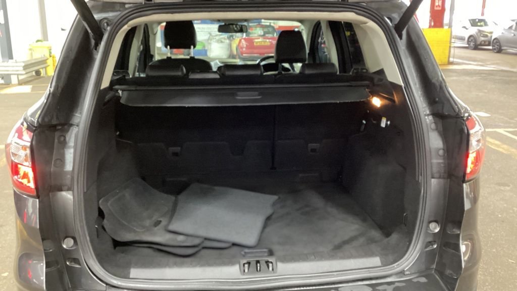 Used Ford Kuga 2017 for sale - 77849435: Photo 11