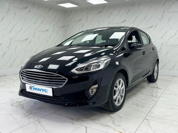 Used Ford Fiesta 2019 for sale - 75642573: Photo 4