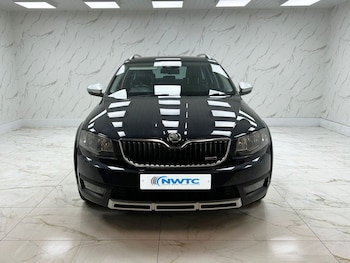 Used Skoda Octavia 2016 for sale - 77249997: Photo