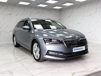 Used Skoda Superb 2019 for sale - 78985801: Photo