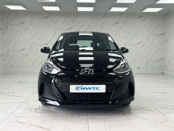 Used Hyundai i10 2018 for sale - 77313216: Photo