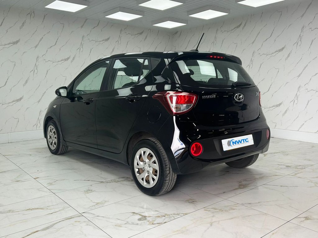 Used Hyundai i10 2018 for sale - 77313216: Photo 6
