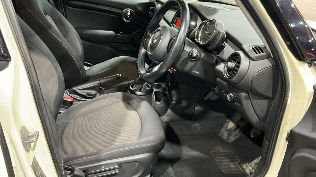 Used MINI Hatch 2015 for sale - 77422412: Photo 12