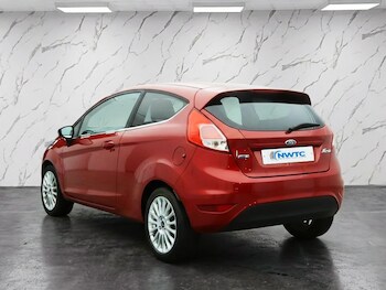 Used Ford Fiesta 2015 for sale - 77384193: Photo