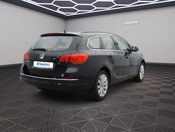 Used Vauxhall Astra 2016 for sale - 76105978: Photo 4