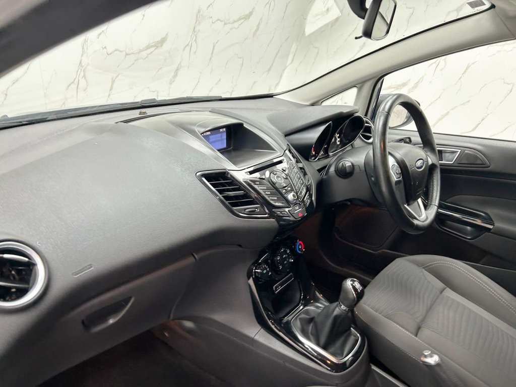 Used Ford Fiesta 2015 for sale - 76686456: Photo 15