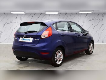 Used Ford Fiesta 2015 for sale - 76686456: Photo