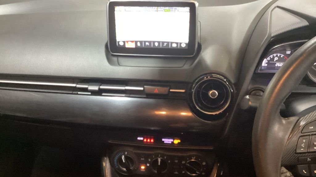 Used Mazda Mazda2 2016 for sale - 77667649: Photo 10