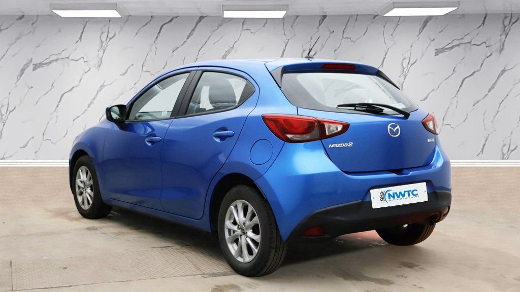 Used Mazda Mazda2 2016 for sale - 77667649: Photo 5