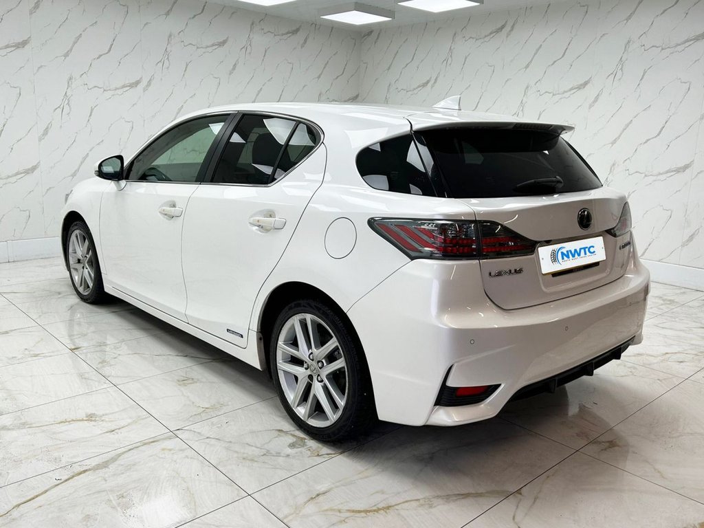 Used Lexus CT 2017 for sale - 76867263: Photo 6