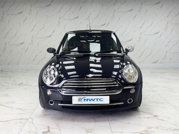 Used MINI Convertible 2005 for sale - 78002464: Photo