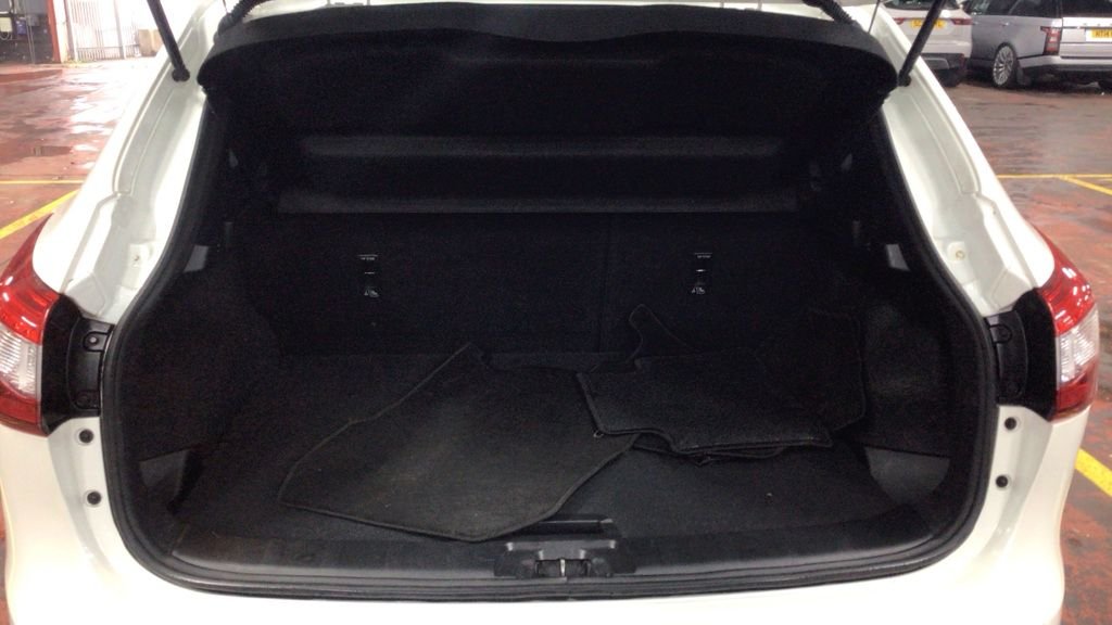 Used Nissan Juke 2016 for sale - 77384179: Photo 14