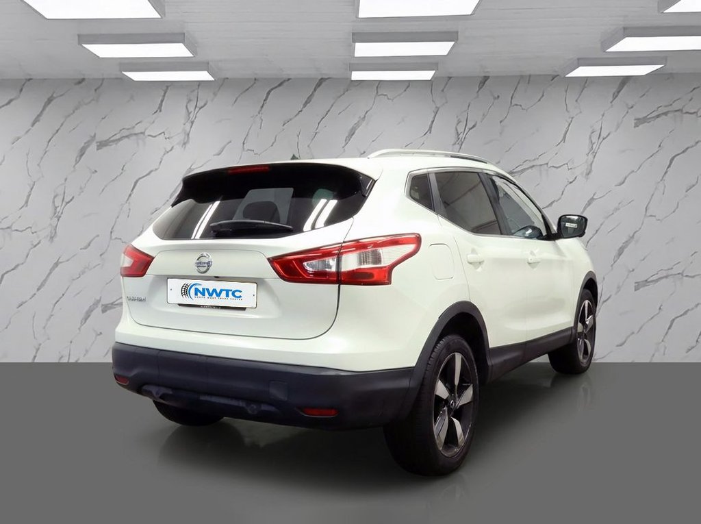 Used Nissan Juke 2016 for sale - 77384179: Photo 6