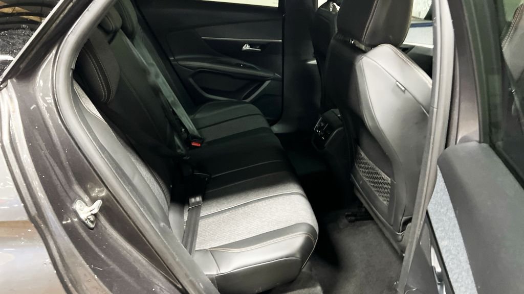 Used Peugeot 3008 2018 for sale - 77436747: Photo 13