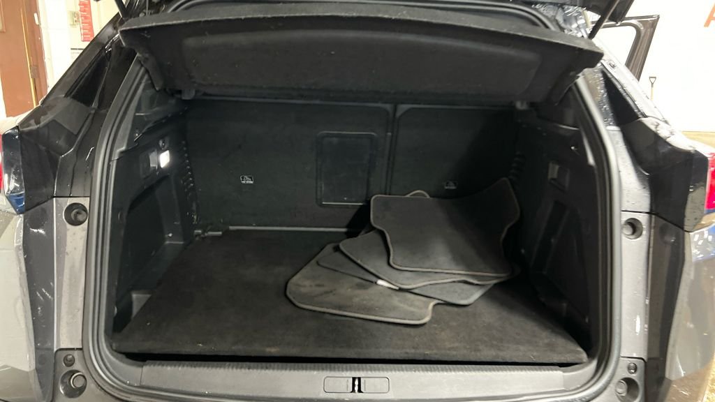 Used Peugeot 3008 2018 for sale - 77436747: Photo 14