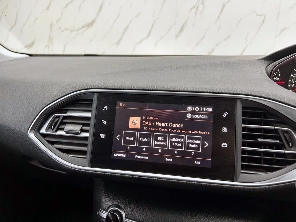 Used Peugeot 308 SW 2020 for sale - 76686591: Photo 15