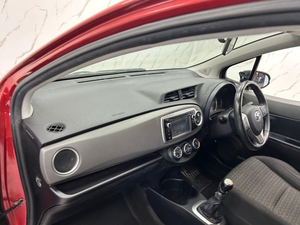 Used Toyota Yaris 2013 for sale - 76395625: Photo 12