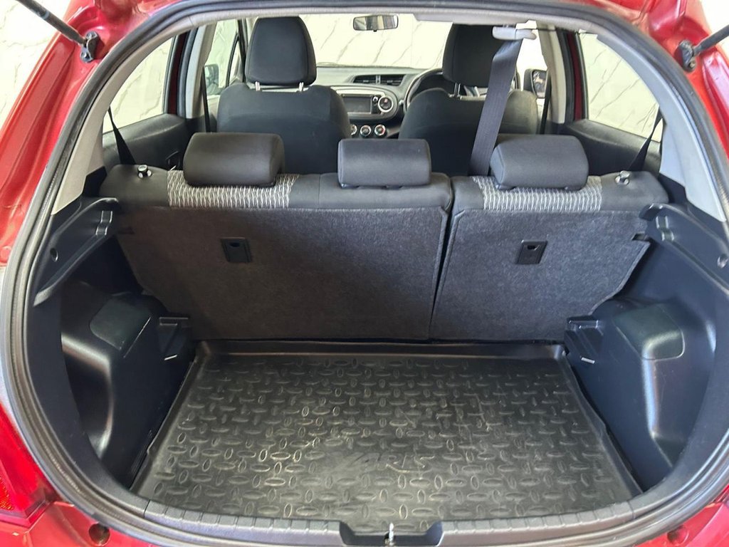 Used Toyota Yaris 2013 for sale - 76395625: Photo 18