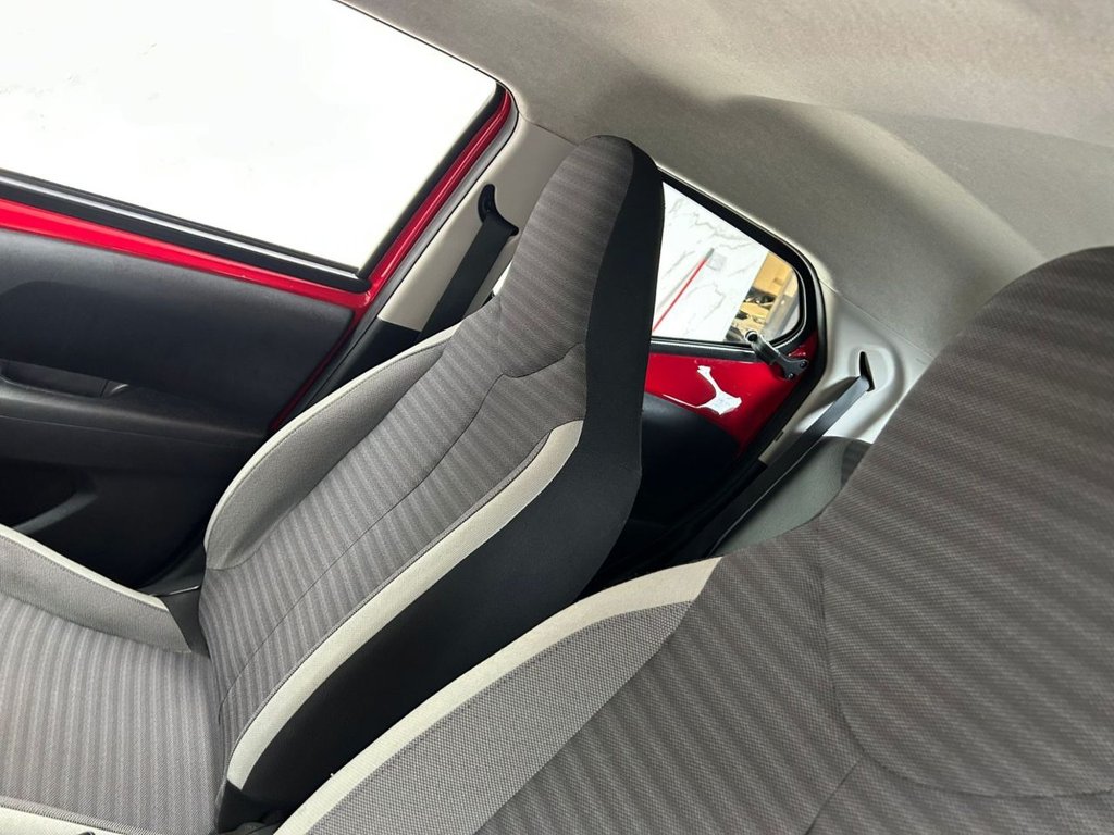 Used Toyota AYGO 2019 for sale - 76173070: Photo 12