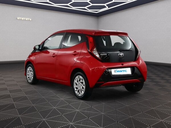 Used Toyota AYGO 2019 for sale - 76173070: Photo 4