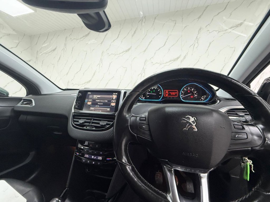 Used Peugeot 2008 2015 for sale - 77422244: Photo 19