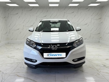 Used Honda HR-V 2017 for sale - 77188598: Photo