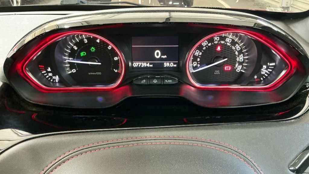 Used Peugeot 208 2016 for sale - 77806490: Photo 11