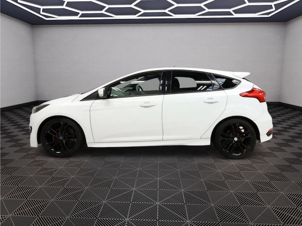 Used Ford Focus 2015 for sale - 76173075: Photo 6