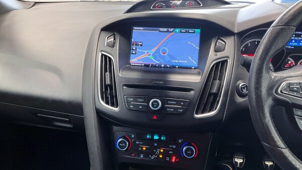 Used Ford Focus 2015 for sale - 76173075: Photo 8